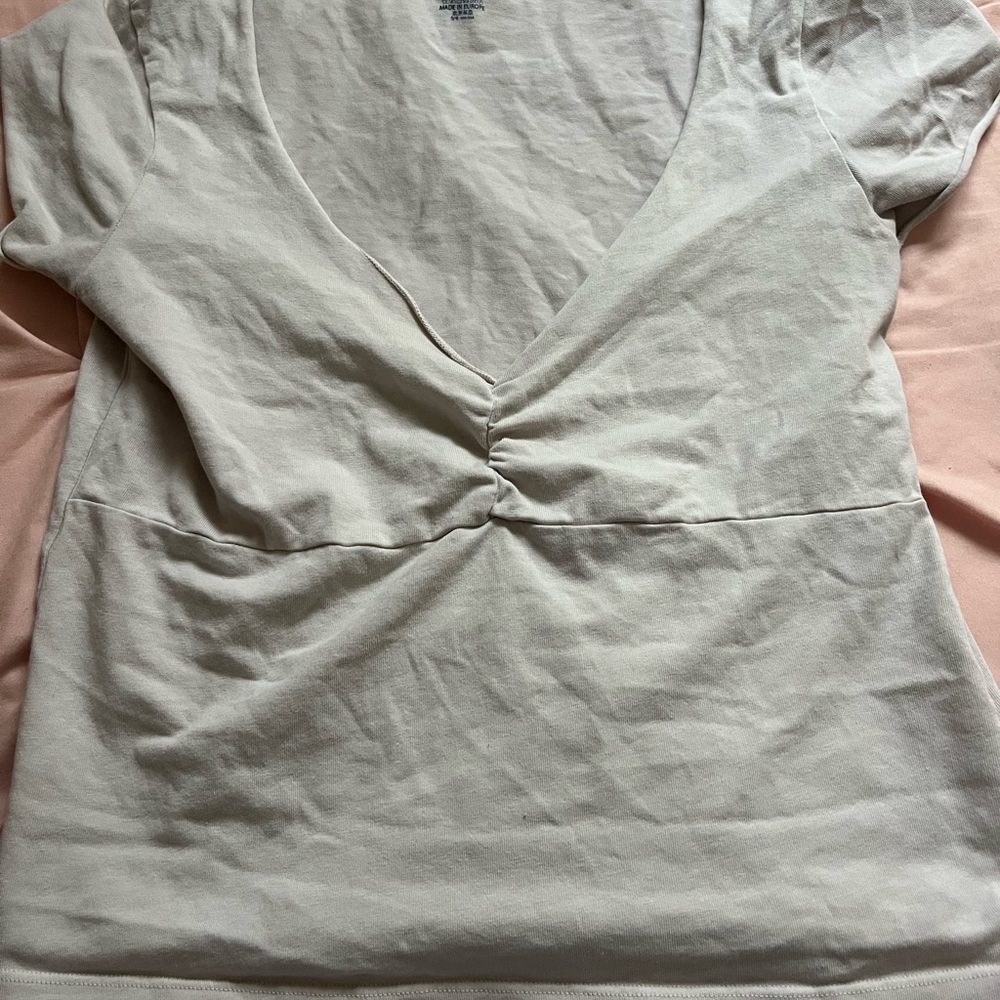 Brandy Melville Cream Short Sleeve Top